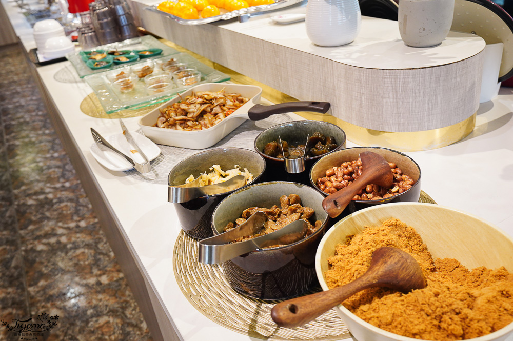 嘉義露營車推薦｜詩情花園度假村 1泊2食：BBQ烤肉火鍋晚餐、煙火晚會、魔術表演、放天燈、手工比薩DIY @緹雅瑪 美食旅遊趣