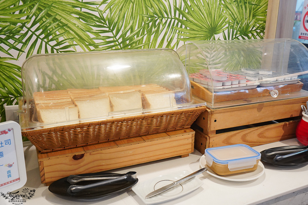 嘉義露營車推薦｜詩情花園度假村 1泊2食：BBQ烤肉火鍋晚餐、煙火晚會、魔術表演、放天燈、手工比薩DIY @緹雅瑪 美食旅遊趣