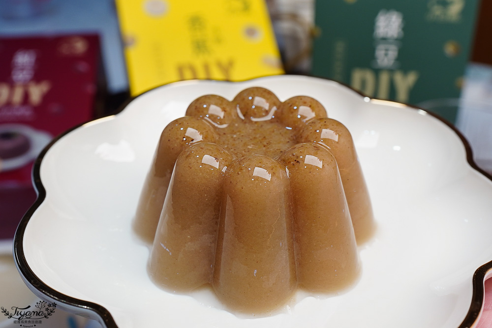 在家就能親子一起DIY布丁果凍！！禾園生物科技「小白鯨DIY凍品系列」和寶貝動手作幸福無負擔甜點 @緹雅瑪 美食旅遊趣
