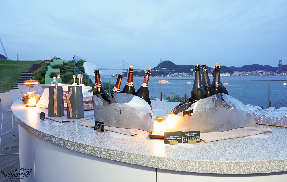 星野集團 RISONARE 下關「海峽夜間酒廊」免費暢飲~粉紅氣泡酒．無酒精粉紅氣泡酒．果汁 @緹雅瑪 美食旅遊趣