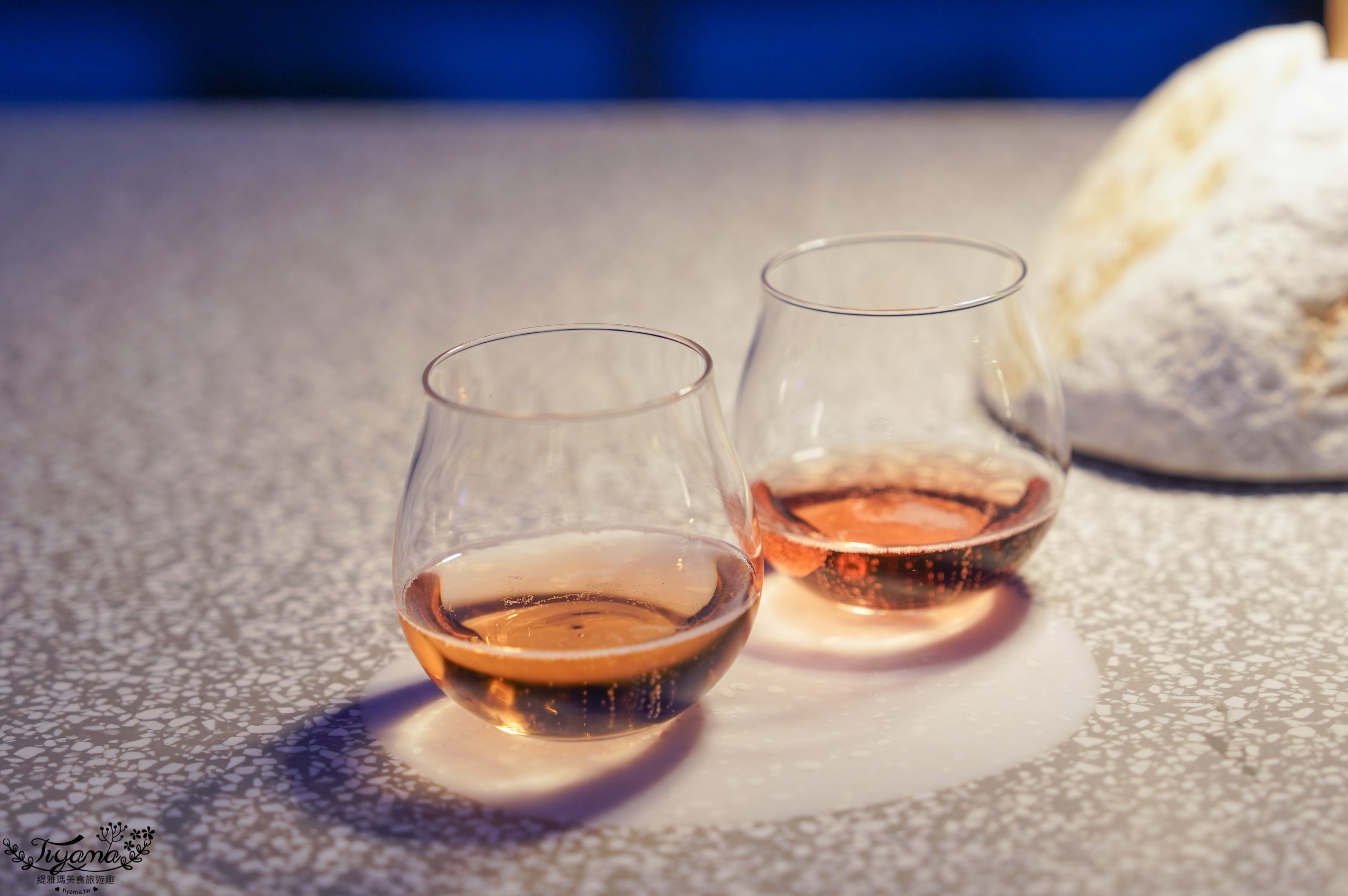 星野集團 RISONARE 下關「海峽夜間酒廊」免費暢飲~粉紅氣泡酒．無酒精粉紅氣泡酒．果汁 @緹雅瑪 美食旅遊趣