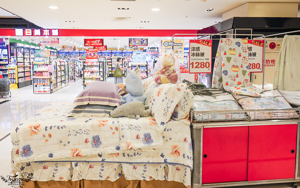 台南新光三越中山店．台南多利寶寢具特賣會｜台灣工廠直營天絲寢具不分尺寸一套2280元、二套3980元~枕頭涼被990元買一送一 @緹雅瑪 美食旅遊趣