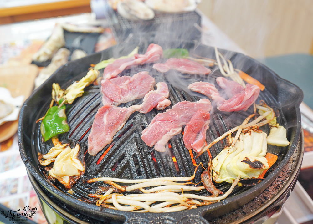 函館成吉思汗烤肉吃到飽+活貝類與烤鱈場蟹腳|金台荒木商店:函館就是要吃海鮮、釣魷魚 @緹雅瑪 美食旅遊趣 函館成吉思汗烤肉吃到飽+活貝類與烤鱈場蟹腳|金台荒木商店:函館就是要吃海鮮、釣魷魚 @緹雅瑪 美食旅遊趣