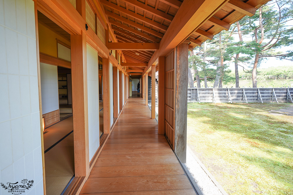 函館自由行必訪「箱館奉行所」歷史工藝大解密！！五稜郭公園裡巨型木造古建築巡禮 @緹雅瑪 美食旅遊趣