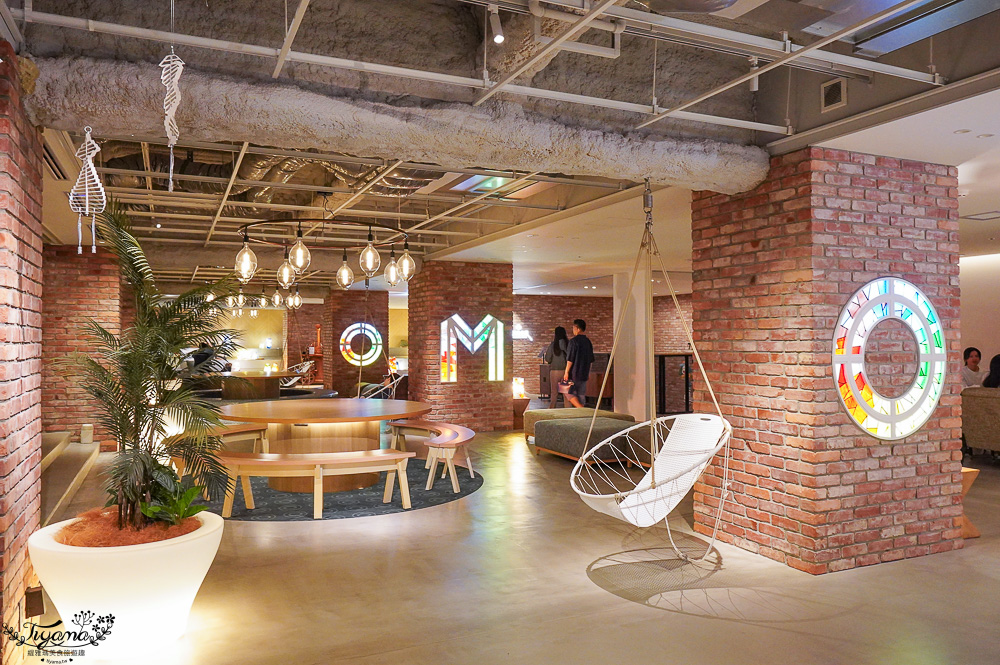 函館住宿優選|OMO5函館 by 星野集團:超舒適休憩活動空間「OMO BASE」,旅遊資訊、商店、飲料吧 @緹雅瑪 美食旅遊趣 函館住宿優選|OMO5函館 by 星野集團:超舒適休憩活動空間「OMO BASE」,旅遊資訊、商店、飲料吧 @緹雅瑪 美食旅遊趣