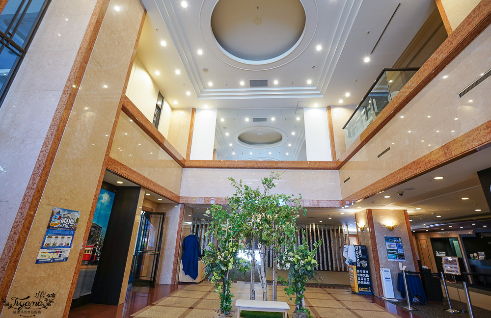 函館車站住宿｜函館普樂美雅凱賓總統酒店 函館：函館車站旁飯店，樓下就是大國藥妝，勝手丼自助早餐 @緹雅瑪 美食旅遊趣