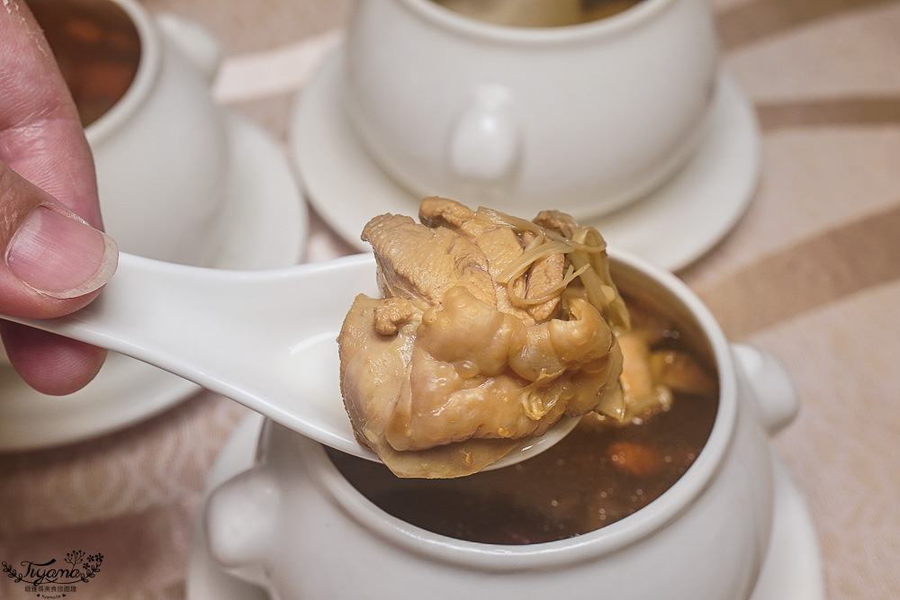 高雄美食|福容大飯店 高雄「寶島水果餐」:全新味蕾饗案,高雄福容2樓「福園中餐廳」精湛創創意水果料理 @緹雅瑪 美食旅遊趣 高雄美食|福容大飯店 高雄「寶島水果餐」:全新味蕾饗案,高雄福容2樓「福園中餐廳」精湛創創意水果料理 @緹雅瑪 美食旅遊趣