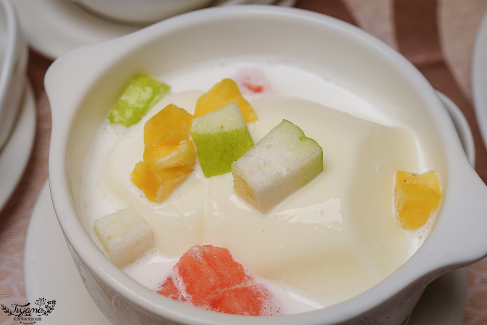 高雄美食|福容大飯店 高雄「寶島水果餐」:全新味蕾饗案,高雄福容2樓「福園中餐廳」精湛創創意水果料理 @緹雅瑪 美食旅遊趣 高雄美食|福容大飯店 高雄「寶島水果餐」:全新味蕾饗案,高雄福容2樓「福園中餐廳」精湛創創意水果料理 @緹雅瑪 美食旅遊趣