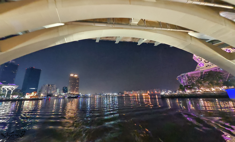 高雄景點「愛河愛之船」：賞高雄夜景最指標性的遊船活動 @緹雅瑪 美食旅遊趣
