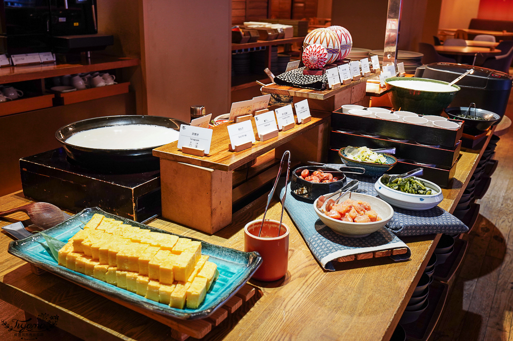 星野集團 RISONARE 山梨八岳｜YYgrill 自助早餐，吃到得在地食材山梨特色「甲斐寶丼」，麝香葡萄任你暢食 @緹雅瑪 美食旅遊趣