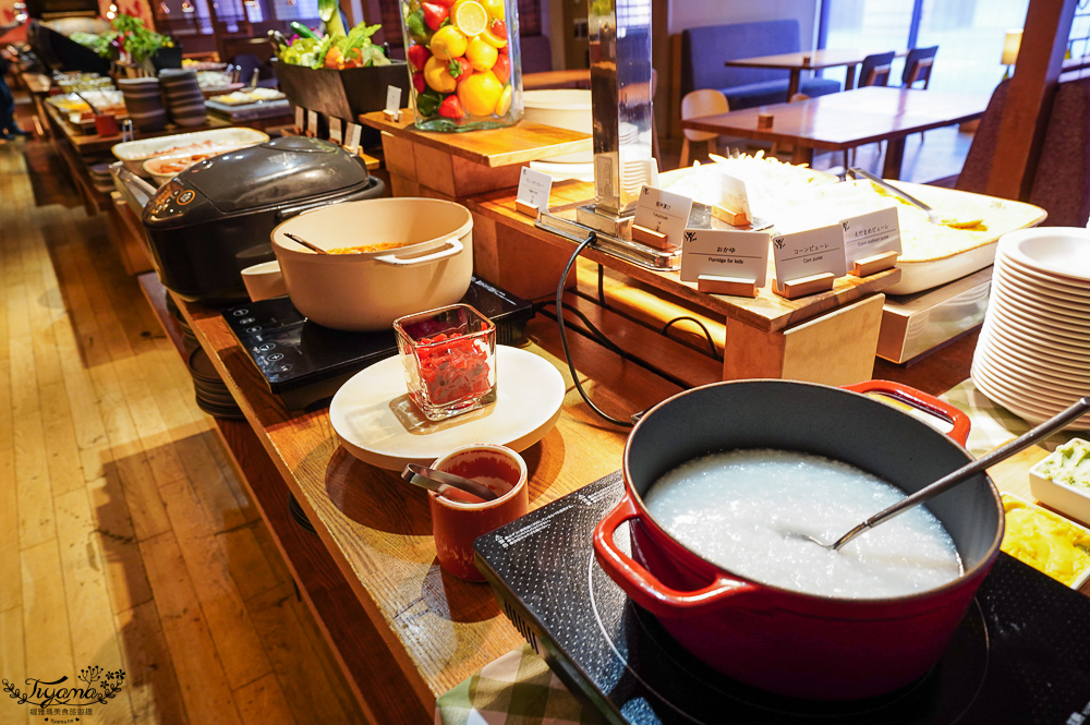 星野集團 RISONARE 山梨八岳｜YYgrill 自助早餐，吃到得在地食材山梨特色「甲斐寶丼」，麝香葡萄任你暢食 @緹雅瑪 美食旅遊趣
