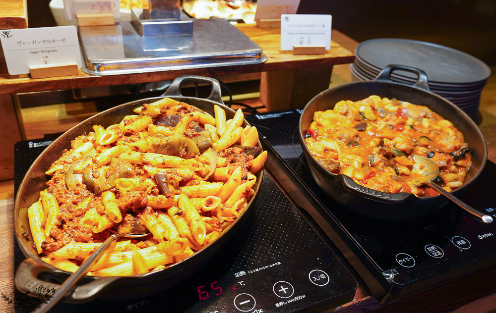 星野集團 RISONARE 山梨八岳｜YYgrill 晚餐「鐵板燒烤主餐 + 自助餐料理」吃得到山梨麝香葡萄，兒童專屬餐台開箱！！ @緹雅瑪 美食旅遊趣