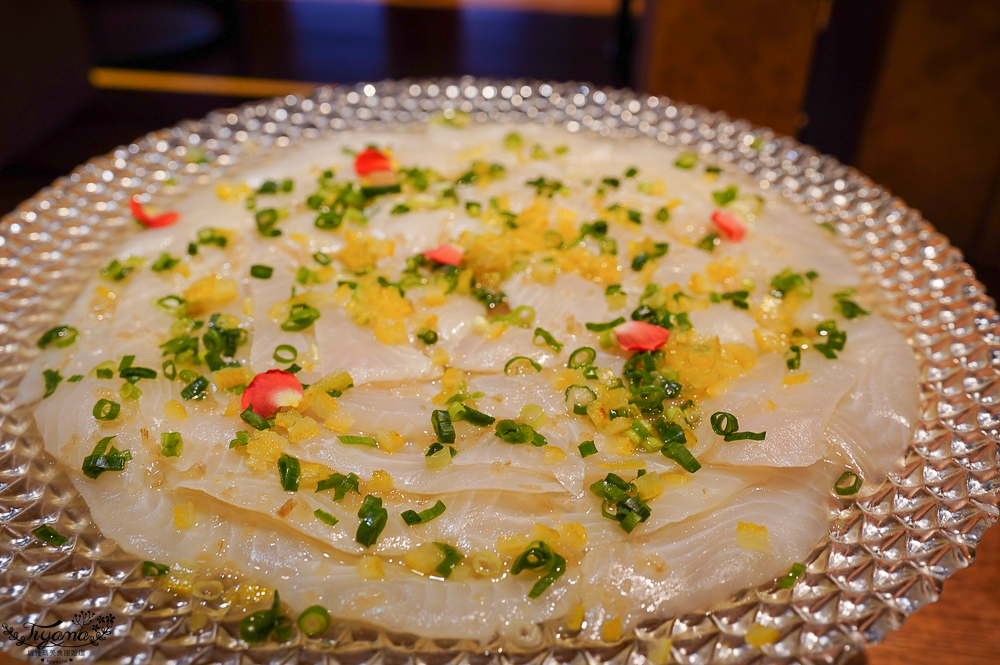 星野集團 RISONARE 山梨八岳|YYgrill 晚餐「鐵板燒烤主餐 + 自助餐料理」吃得到山梨麝香葡萄,兒童專屬餐台開箱!! @緹雅瑪 美食旅遊趣 星野集團 RISONARE 山梨八岳|YYgrill 晚餐「鐵板燒烤主餐 + 自助餐料理」吃得到山梨麝香葡萄,兒童專屬餐台開箱!! @緹雅瑪 美食旅遊趣
