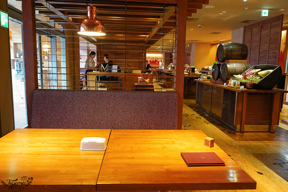 星野集團 RISONARE 山梨八岳|YYgrill 晚餐「鐵板燒烤主餐 + 自助餐料理」吃得到山梨麝香葡萄,兒童專屬餐台開箱!! @緹雅瑪 美食旅遊趣 星野集團 RISONARE 山梨八岳|YYgrill 晚餐「鐵板燒烤主餐 + 自助餐料理」吃得到山梨麝香葡萄,兒童專屬餐台開箱!! @緹雅瑪 美食旅遊趣