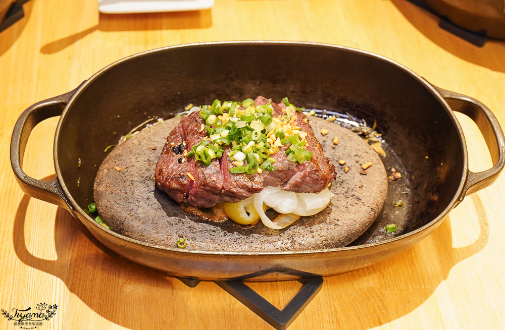 星野集團 RISONARE 山梨八岳｜YYgrill 晚餐「鐵板燒烤主餐 + 自助餐料理」吃得到山梨麝香葡萄，兒童專屬餐台開箱！！ @緹雅瑪 美食旅遊趣