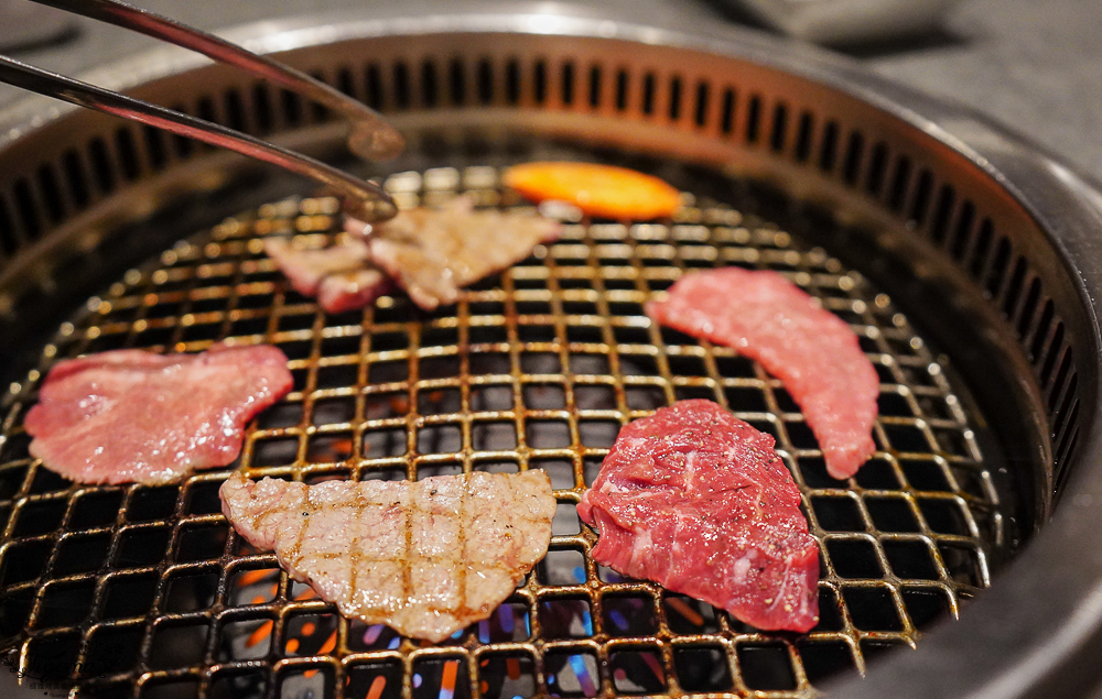河口湖燒肉｜和牛 甲斐離宮：國產牛黑毛牛拼盤、A5燒肉，富士急樂園旁燒肉店！！ @緹雅瑪 美食旅遊趣