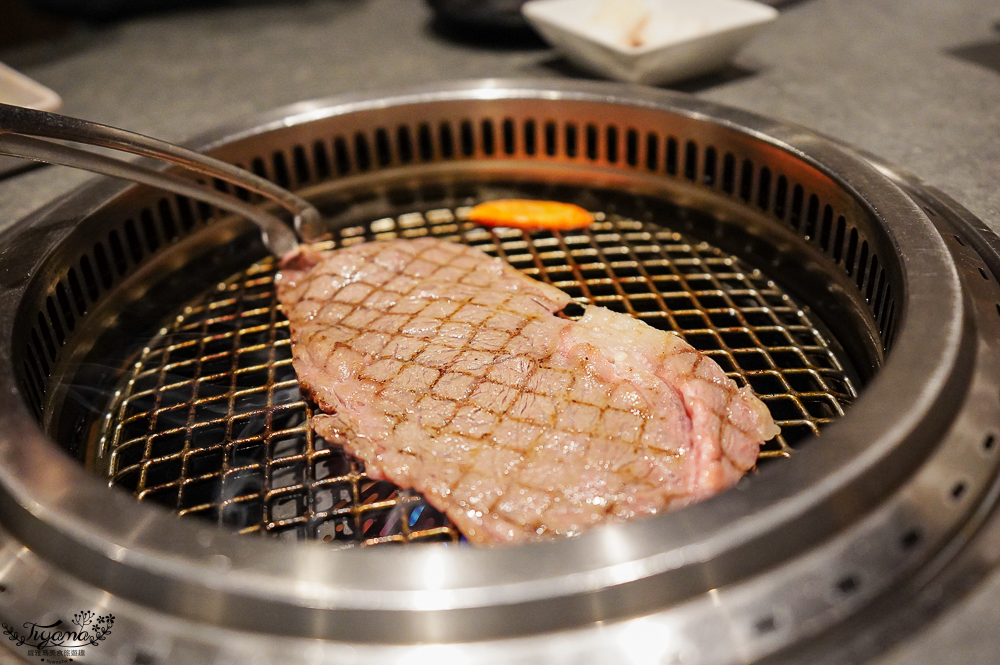 河口湖燒肉|和牛 甲斐離宮:國產牛黑毛牛拼盤、A5燒肉,富士急樂園旁燒肉店!! @緹雅瑪 美食旅遊趣 河口湖燒肉|和牛 甲斐離宮:國產牛黑毛牛拼盤、A5燒肉,富士急樂園旁燒肉店!! @緹雅瑪 美食旅遊趣