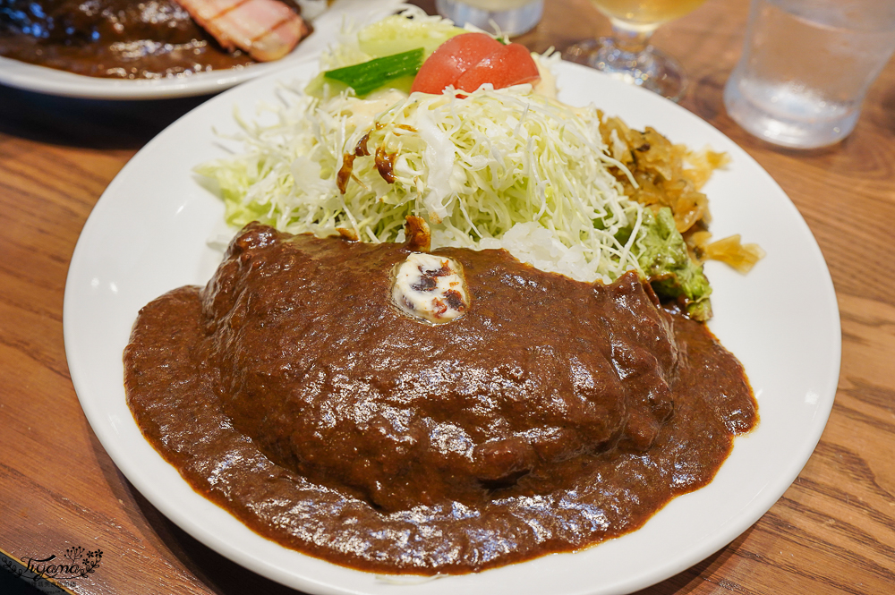 清里美食。萌木の村 ROCK：萌木之村 的人氣餐廳，清里的美味牛肉咖哩料理！！ @緹雅瑪 美食旅遊趣