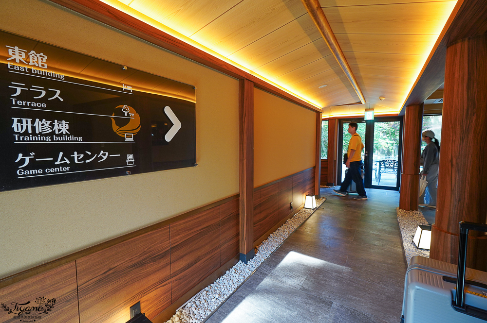 富士山本栖湖住宿》本栖鳳凰飯店｜本棲鳳凰飯店：一泊二食長腳蟹自助晚餐，餐廳就有富士山美景！！ @緹雅瑪 美食旅遊趣