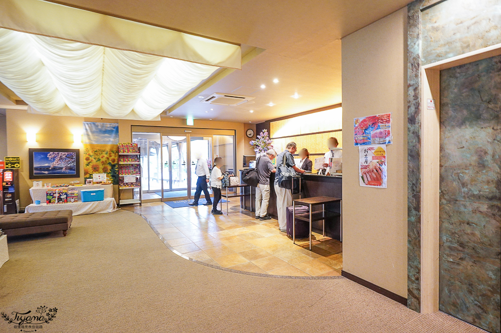富士山河口湖住宿》格蘭度假村公主富士河口湖飯店｜The Gran Resort Princess：房間就是富士山無敵美景「山景三人房」，富士山自助早餐 @緹雅瑪 美食旅遊趣