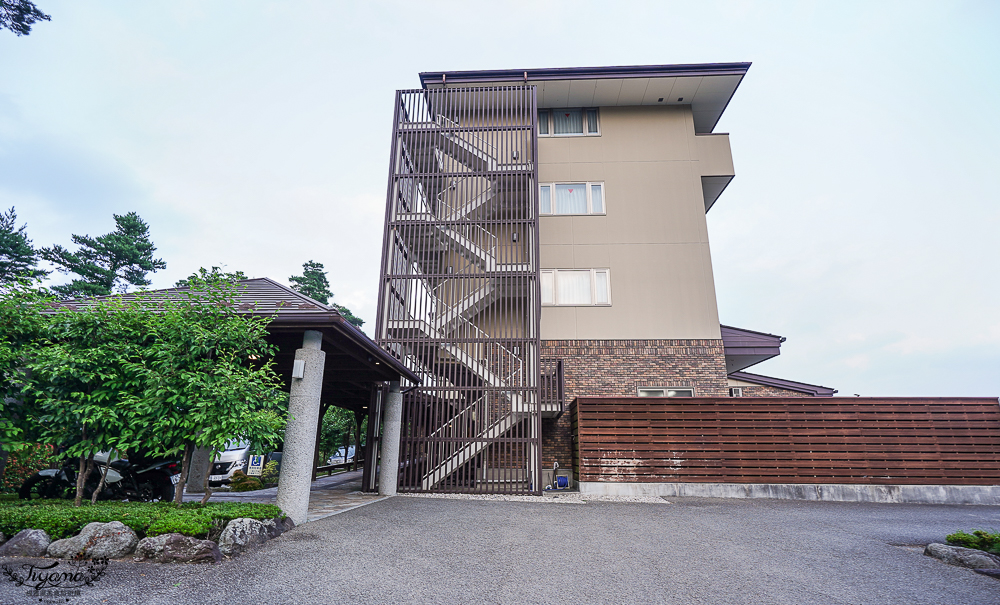 富士山河口湖住宿》格蘭度假村公主富士河口湖飯店｜The Gran Resort Princess：房間就是富士山無敵美景「山景三人房」，富士山自助早餐 @緹雅瑪 美食旅遊趣