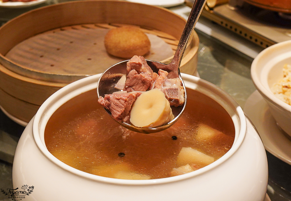 日月潭美食推薦「邵 中餐廳」亞太十大名廚名菜，潭香八珍魚首御品佛跳牆、貴妃紅燒荔玉！！日月潭力麗溫德姆溫泉酒店 中餐店「南投風華雅饌宴」 @緹雅瑪 美食旅遊趣