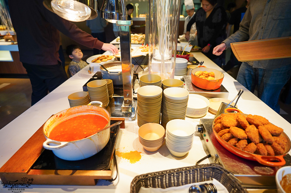 【北海道美食】星野 TOMAMU 度假村 hal 餐廳早餐：必吃白山葵鮭魚親子丼、現煎法國吐司！ @緹雅瑪 美食旅遊趣