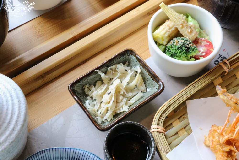 嘉義美食推薦|初曉 江戶天麩羅專賣 嘉義店：道地日式酥脆天婦羅|宇治金時|初曉抹香鬆餅 @緹雅瑪 美食旅遊趣