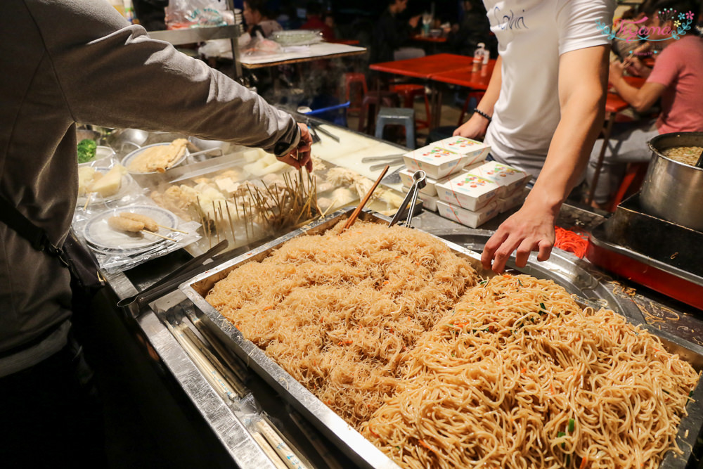 台南夜市|永大夜市美食推薦：阿香炸豆包&#038;豆腸、大頭關東煮、刨冰&#038;熱甜湯/自選料加到半碗|永康夜市 @緹雅瑪 美食旅遊趣