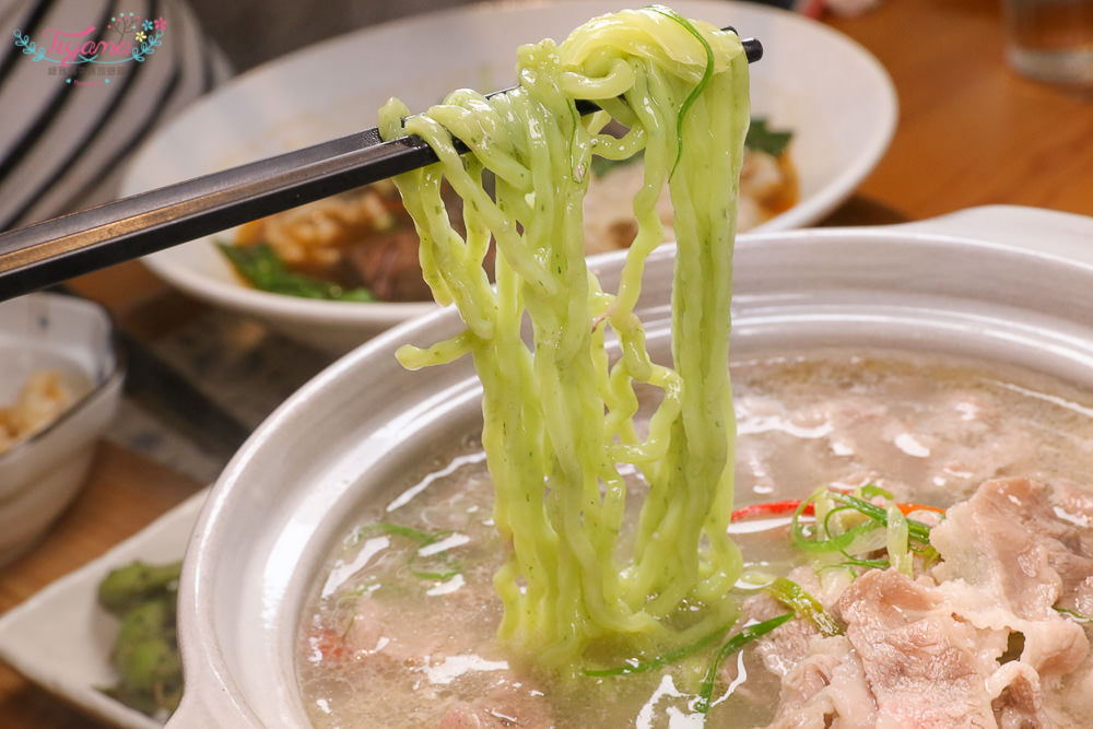 小覓秘麵食所|藍晒圖文創園區美食：鮮燙牛肉翡翠麵&#038;牛燒牛頰牛肉麵 @緹雅瑪 美食旅遊趣