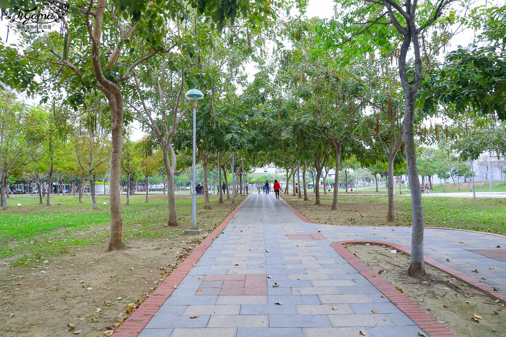 嘉義景點|文化公園共融遊戲場~玩到&#8221;變軌&#8221;的免費兒童遊樂場！！ @緹雅瑪 美食旅遊趣