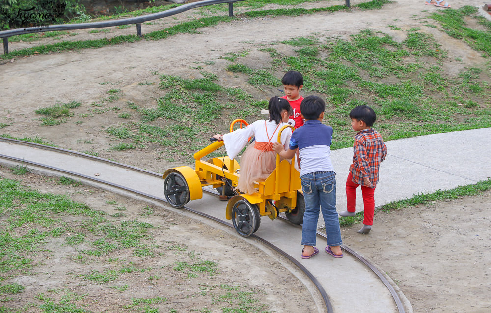 嘉義景點|文化公園共融遊戲場~玩到&#8221;變軌&#8221;的免費兒童遊樂場！！ @緹雅瑪 美食旅遊趣