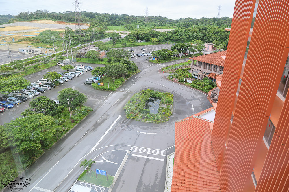 沖繩高CP值親子飯店，南城Yuinchi飯店，住宿猿人之湯免費泡，夏天水上樂園爽爽玩 @緹雅瑪 美食旅遊趣