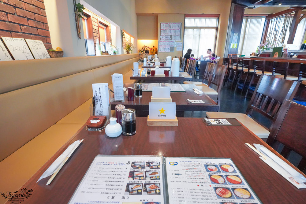 北海道美食|函館海膽丼海鮮丼，きくよ食堂 Bay Area店，持堅炭火燒烤的在地知名老店 @緹雅瑪 美食旅遊趣