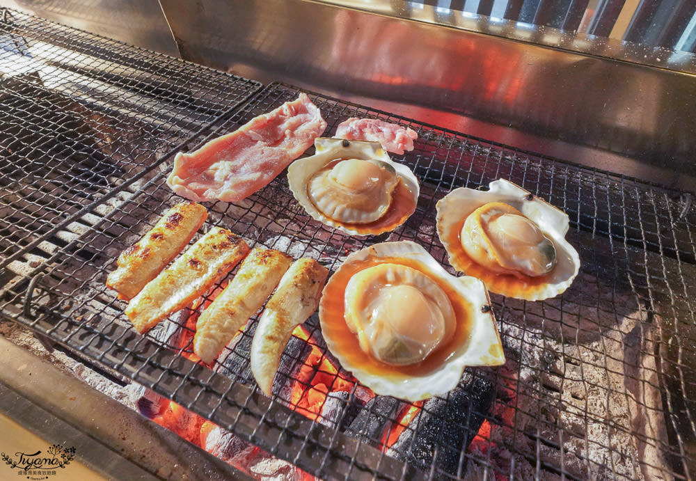 北海道美食|函館海膽丼海鮮丼，きくよ食堂 Bay Area店，持堅炭火燒烤的在地知名老店 @緹雅瑪 美食旅遊趣