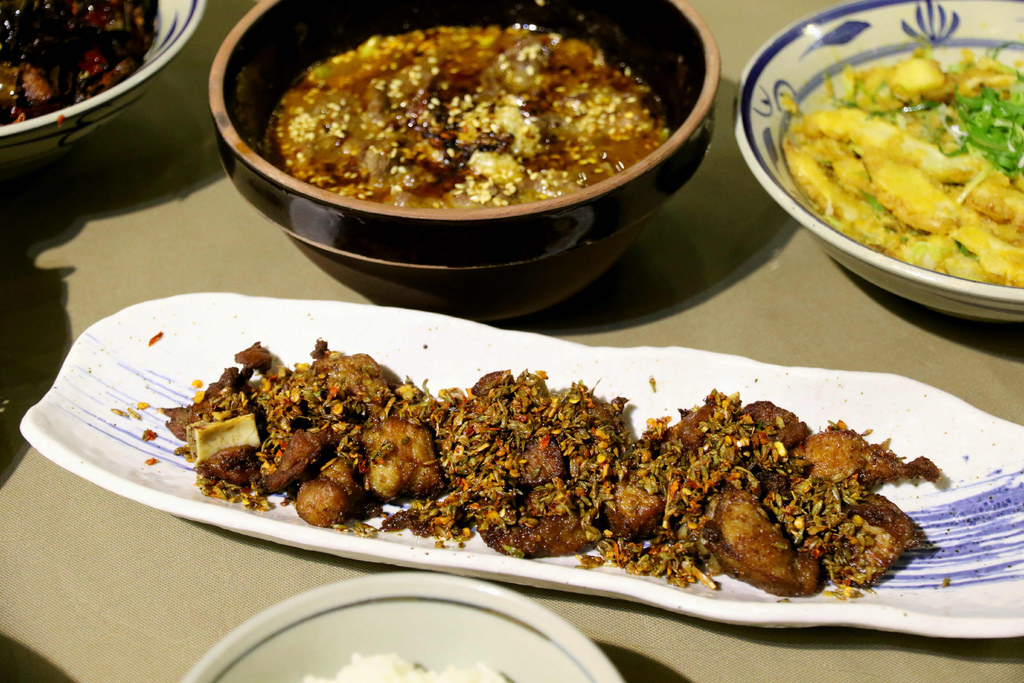 【台南.南區】來呷飯 川食堂：精心挑選天然食材，搭配道地川味辛香料的平價川菜料理 @緹雅瑪 美食旅遊趣