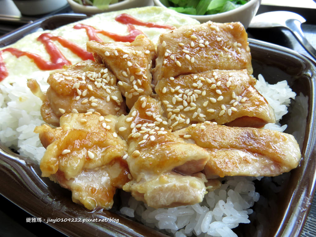 【台南.北區】小廚獅幸福豆花：美味餐點+手工豆花甜品，吃出滿滿幸福味！！ @緹雅瑪 美食旅遊趣