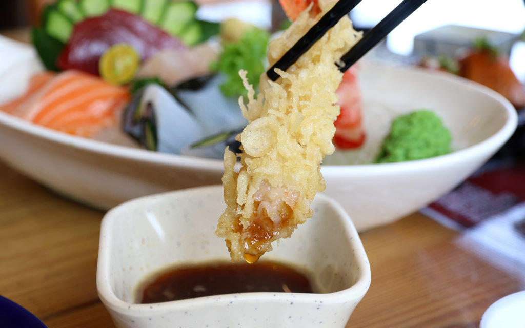 【高雄.鳳山區】蒲田和食料理。日本料理：刺身∣壽司∣生魚握∣丼飯∣手捲∣揚物∣燒物∣冷物沙拉，平價滿足吃飽飽 @緹雅瑪 美食旅遊趣