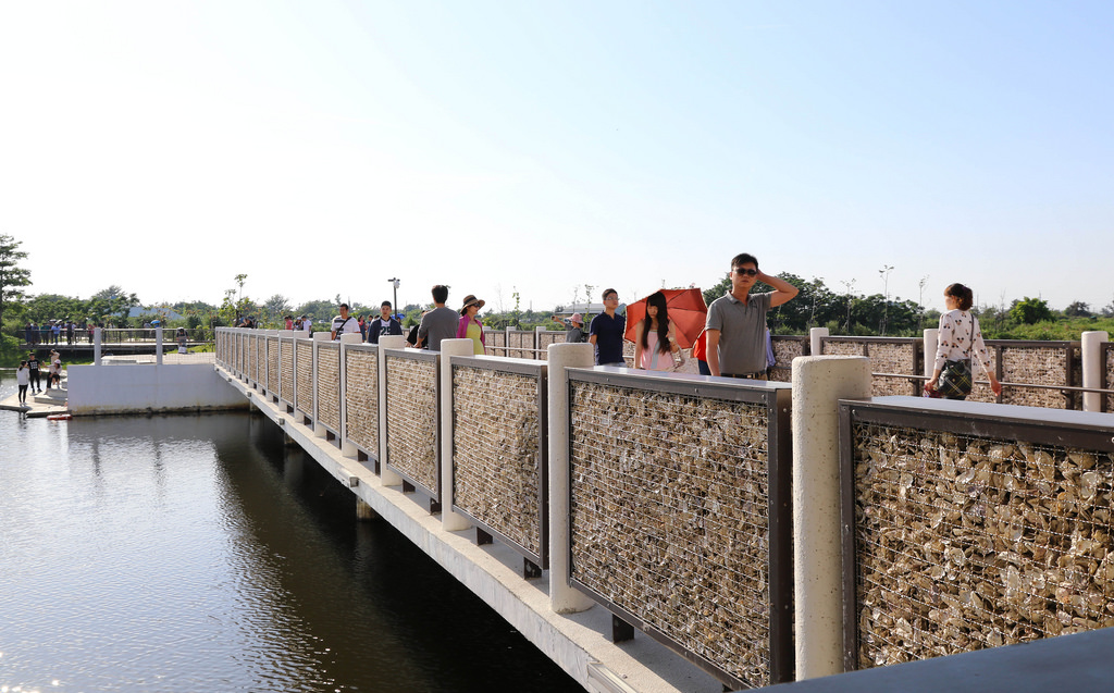 【台南景點】台江國家公園：純白色高腳水上建築，打卡拍照熱門景點 @緹雅瑪 美食旅遊趣