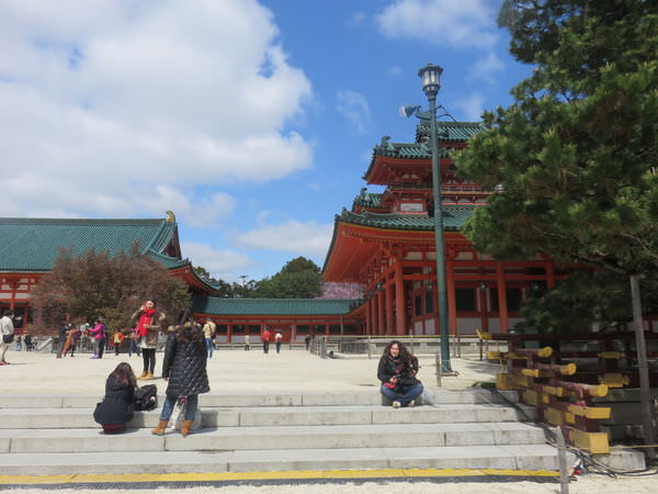 【京都景點】平安神宮賞櫻.平安神宮神苑泰平閣 @緹雅瑪 美食旅遊趣