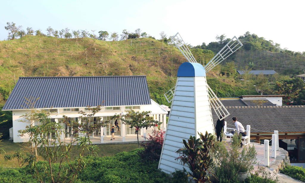 【台南熱門景點】隱田山房。白色教堂：日式建築+白色教堂，世外桃源般的莊園 @緹雅瑪 美食旅遊趣