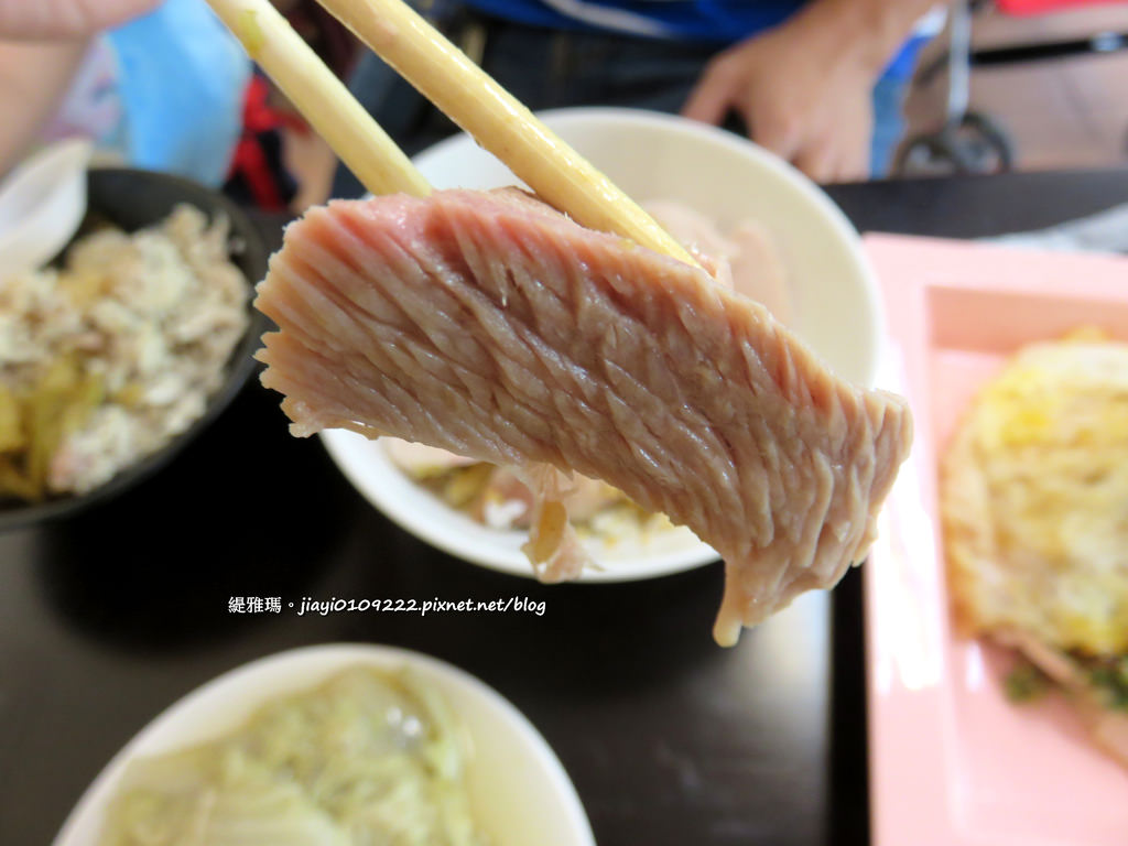 【嘉義.西區】陶家鄉烤火雞肉飯：烤火雞肉飯 / 陶家鄉 / 嘉義火車站旁 @緹雅瑪 美食旅遊趣