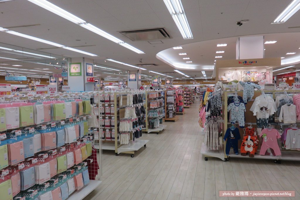 【兵庫購物】阿卡將。西宮北口店：大型連鎖育嬰用品賣場 @緹雅瑪 美食旅遊趣