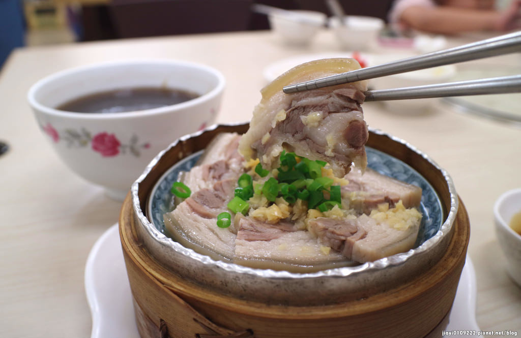 台南麻豆一日輕旅行。十二婆姐@麻豆旅遊：景點、美食、伴手禮，一次搞定行程大公開 @緹雅瑪 美食旅遊趣