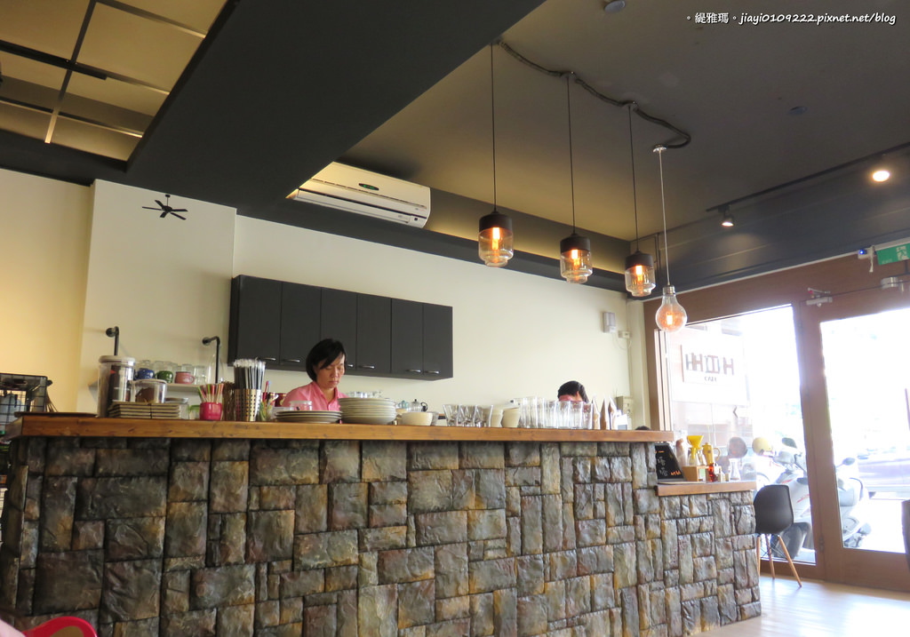 【台南.北區】HIH Cafe。早午餐：優質慢活早午餐，給我慵懶飽足的幸福感！！ @緹雅瑪 美食旅遊趣