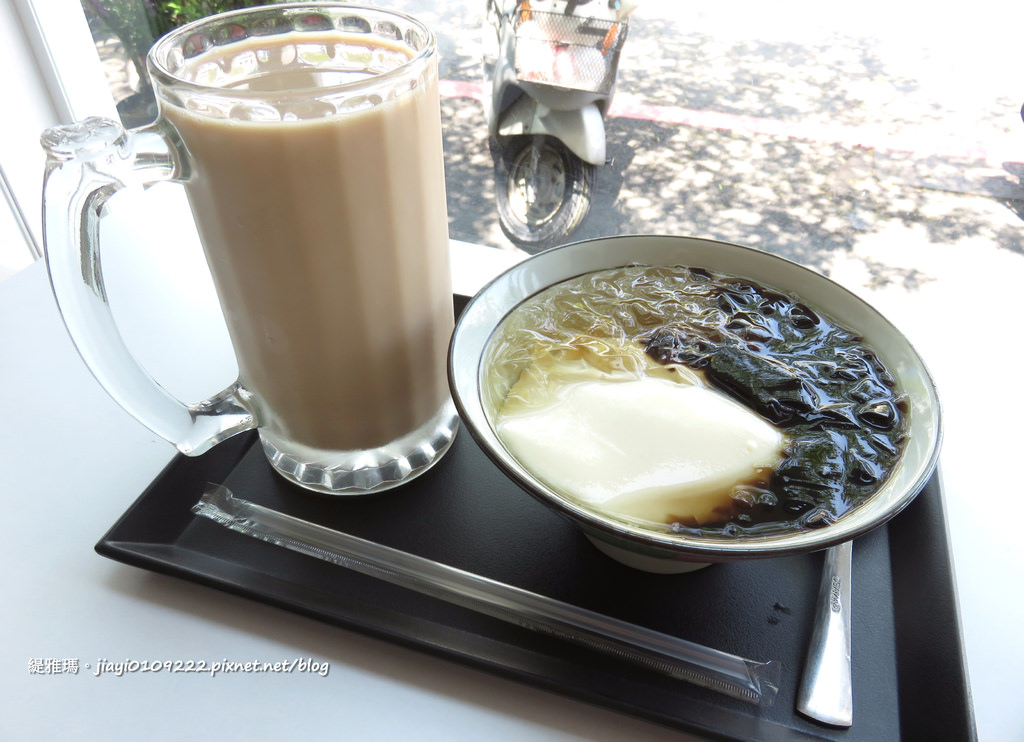 【台南.北區】小廚獅幸福豆花：美味餐點+手工豆花甜品，吃出滿滿幸福味！！ @緹雅瑪 美食旅遊趣