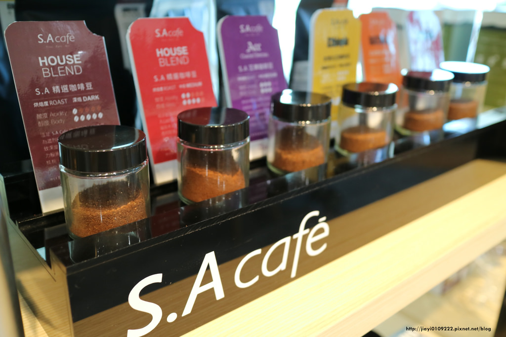 【高雄.前鎮區】S.A café。世界冠軍咖啡：座落於高雄大魯閣草衙道的精品景觀咖啡館 @緹雅瑪 美食旅遊趣