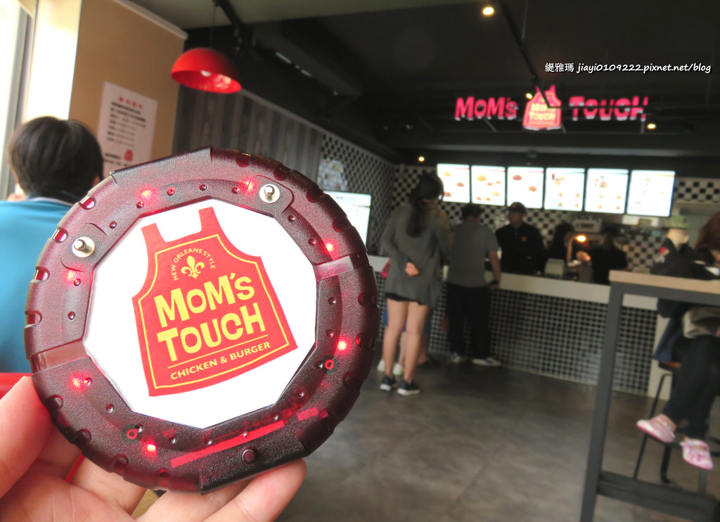 【台南.永康區】MoM&#8217;s TOUCH。OpenRice新店快閃祕密客：「韓國知名速食店」歐巴的韓式漢堡、甜醬年糕雞塊 @緹雅瑪 美食旅遊趣