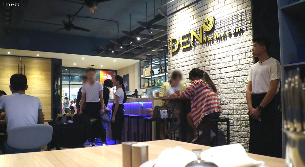 【嘉義.西區】DEN小餐館。DEN.nice meal + Bar：自在迷人氛圍中享用大嗑美食 @緹雅瑪 美食旅遊趣