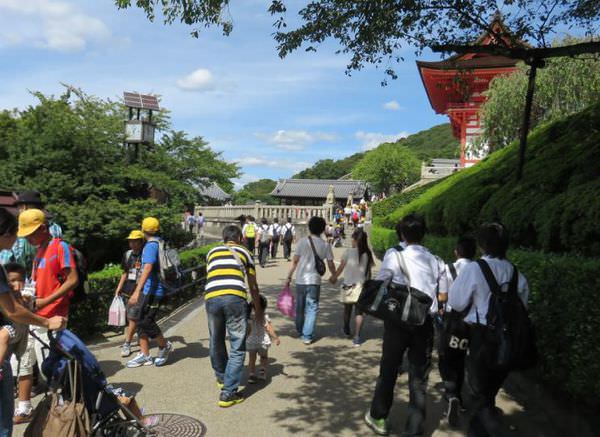 【京都行】清水寺路線.茶碗坂.清水寺本堂奧之院.音羽の淹.地主神社.清水京あみ亭.二年坂 @緹雅瑪 美食旅遊趣